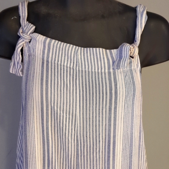 Light summer jumpsuit - Picture 2 of 6